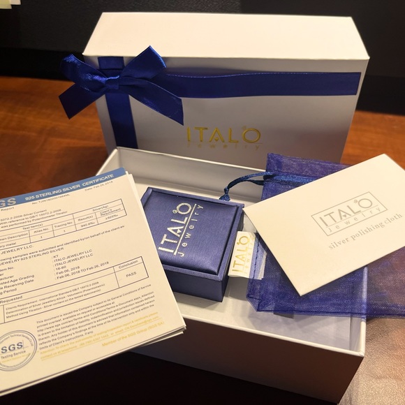 Emerald Cut Ring Set With Eternity Band in Sterling Silver - Picture 6 of 12